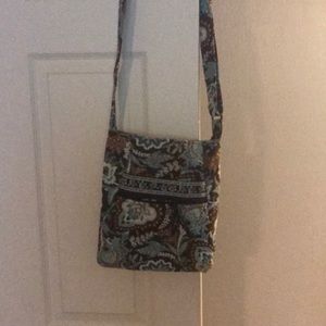 Cross body Vera Bradley purse